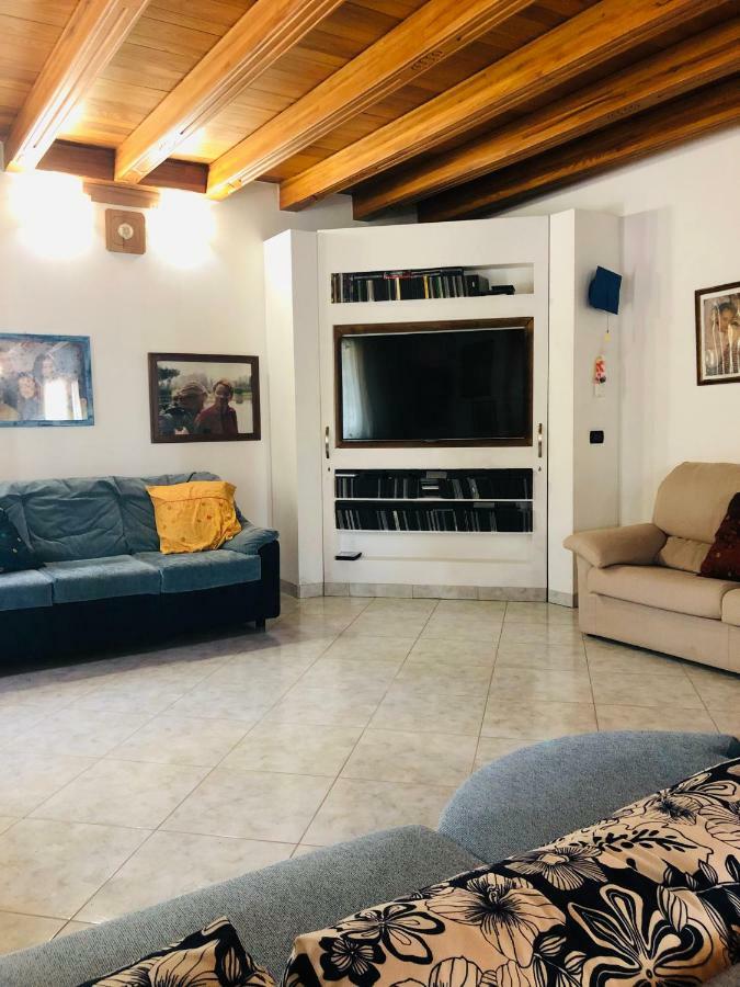 Villamoreno Merlara Exterior foto